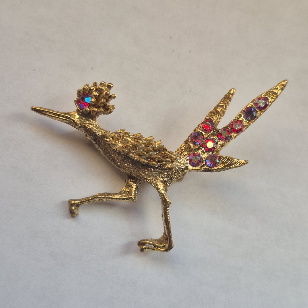 Vintage Gold-Tone Roadrunner Bird Brooch with Pink AB Rhinestones